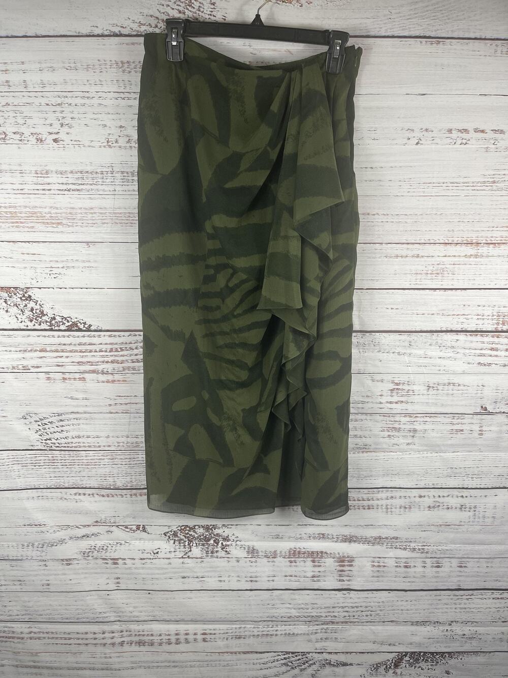 Lauren Ralph Lauren Skirt Women's Size 12 Green Animal Print Ruffle Chiffon Long
